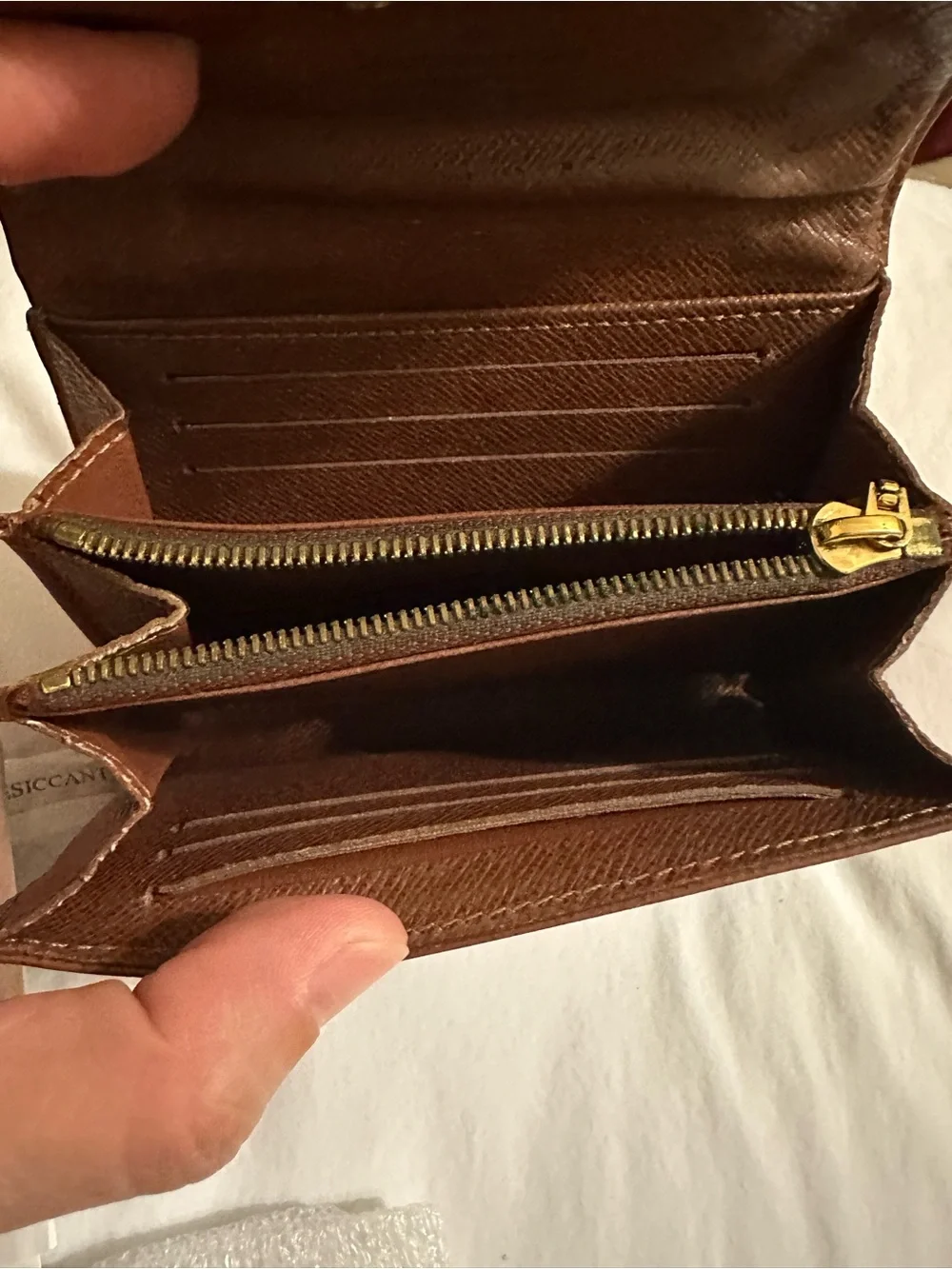 Louis Vuitton Monogram Small Compact Lock Portefeuille Bifold Wallet